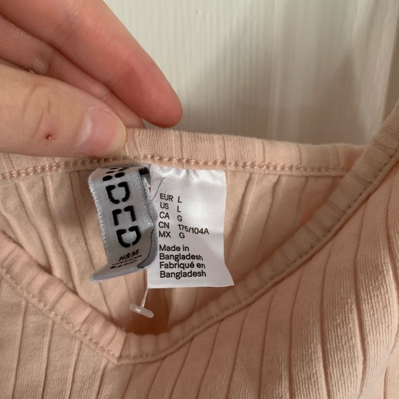 Pink H&M Tank - Picture 5 of 5